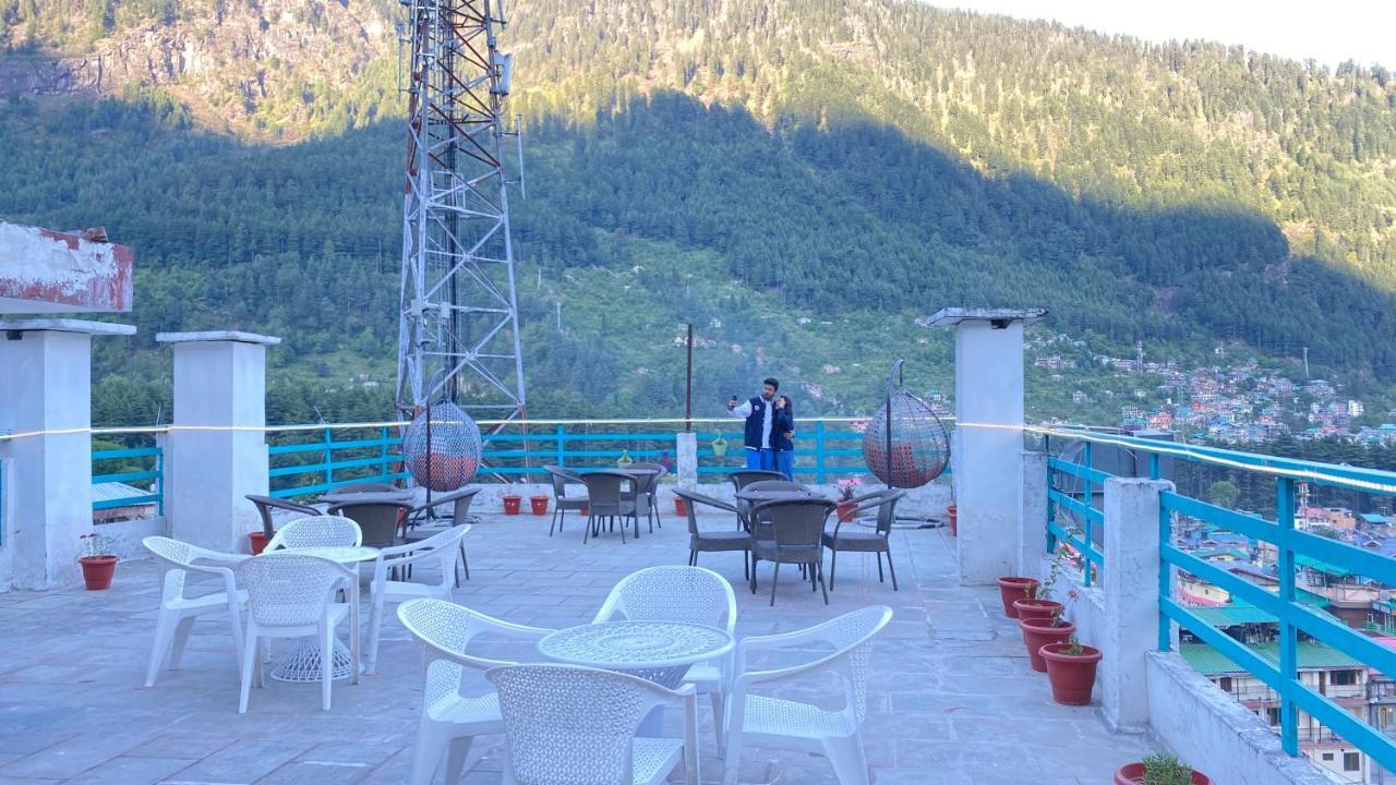 Hotel Meadows View, Near Mall Road Manali ภายนอก รูปภาพ